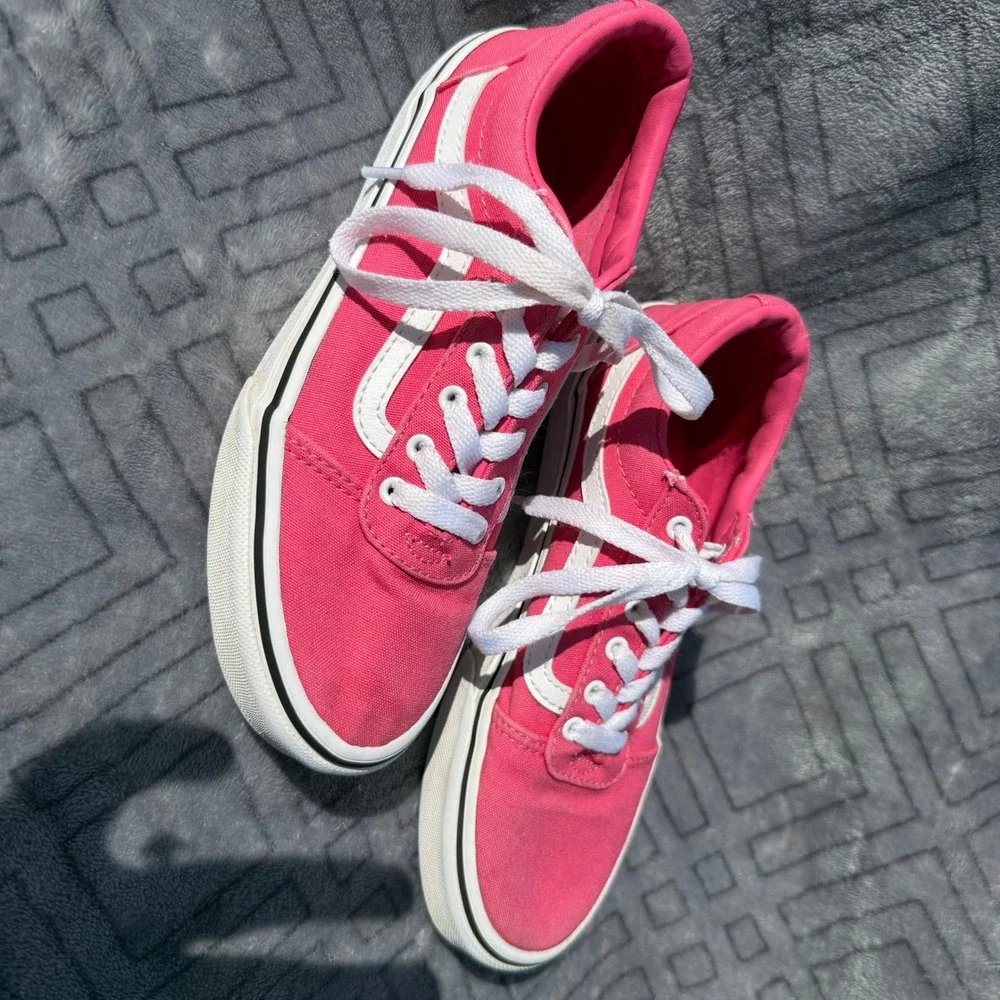 Vans Ward Low Top Pink Canvas Skate Sneakers Kids US 3.0 500714